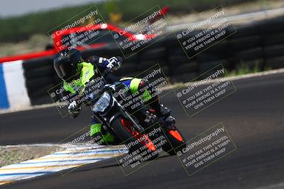 media/Jun-07-2025-TrackDaz (Sat) [[4413525952]]/C Group/1240pm (Turn 1)/